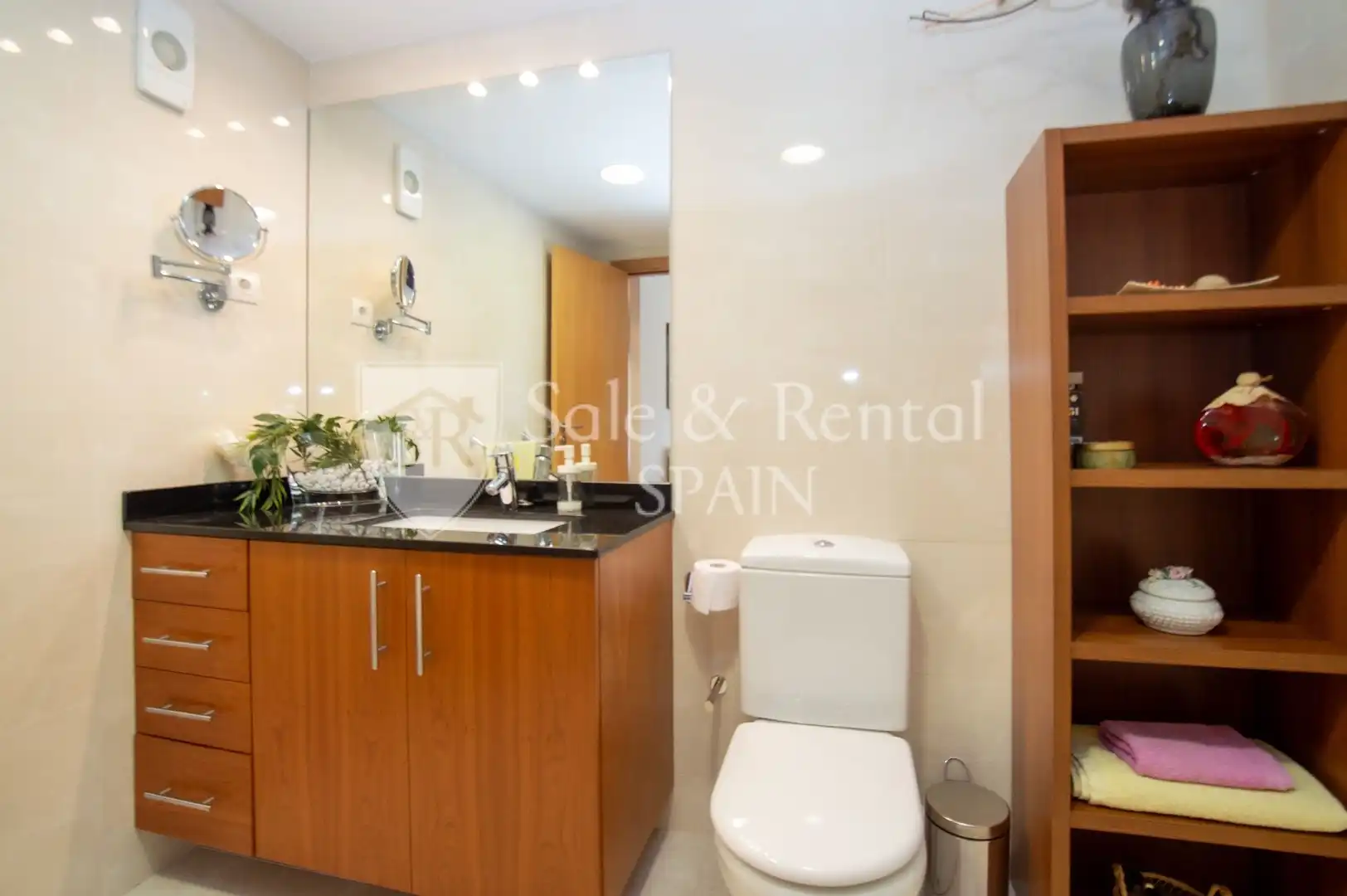 Badezimmer von Wohnung zum Verkauf in Tossa de Mar mit Klimaanlage, Heizung und Terrasse