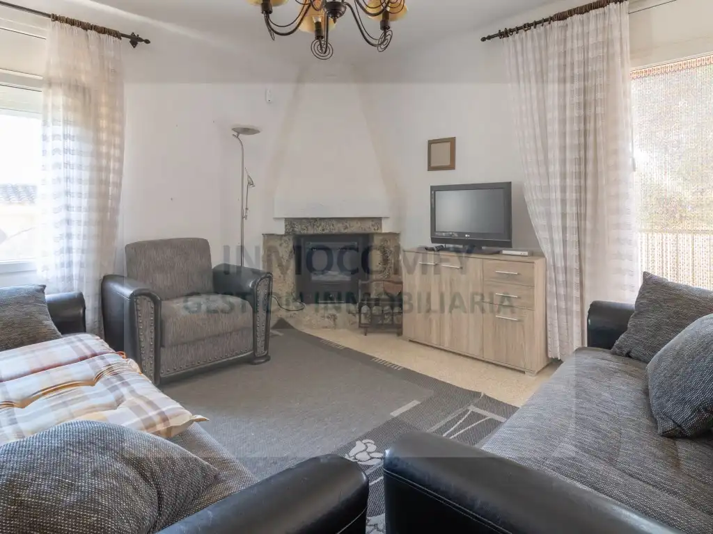 Sala d'estar de Casa o xalet en venda en L'Estartit