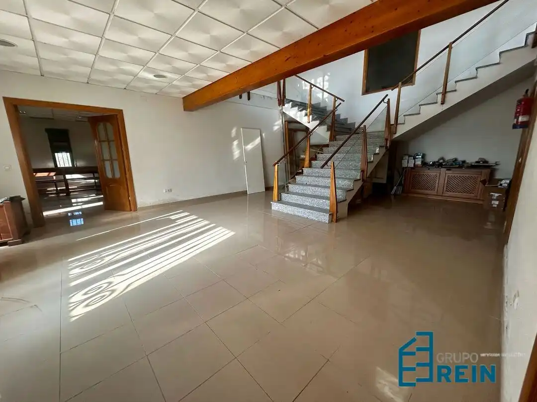 Commercial properties for rent in Recas