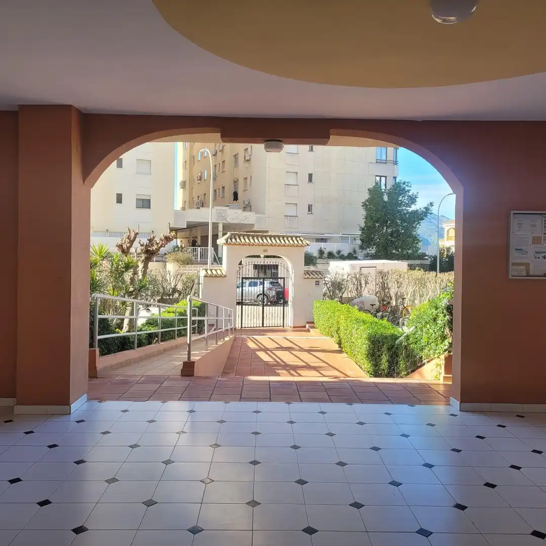 Apartament de lloguer en Gandia amb Aire condicionat, Terrassa i Moblat