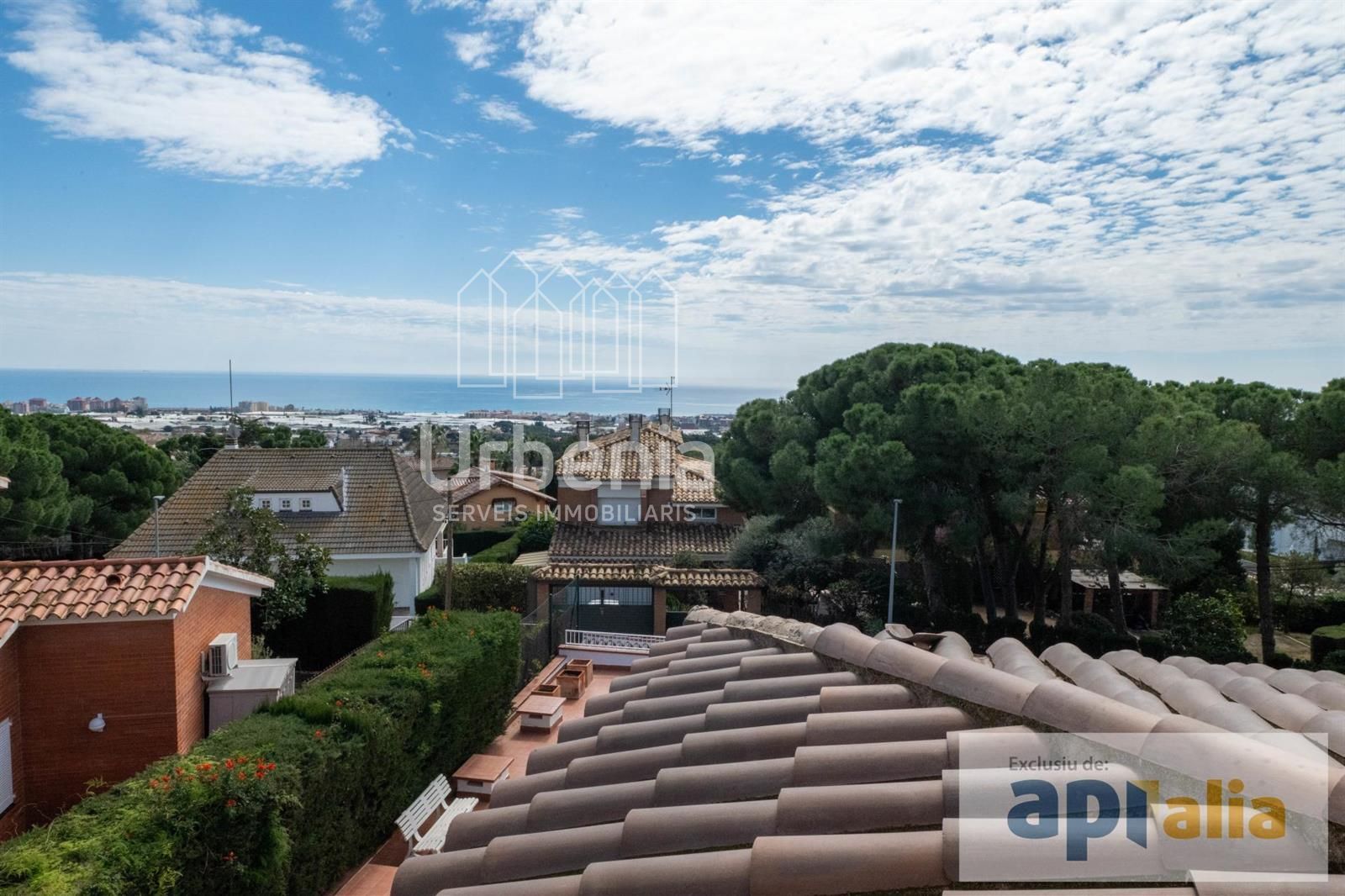 Vista exterior de Casa o xalet en venda en Vilassar de Dalt amb Calefacció, Terrassa i Traster