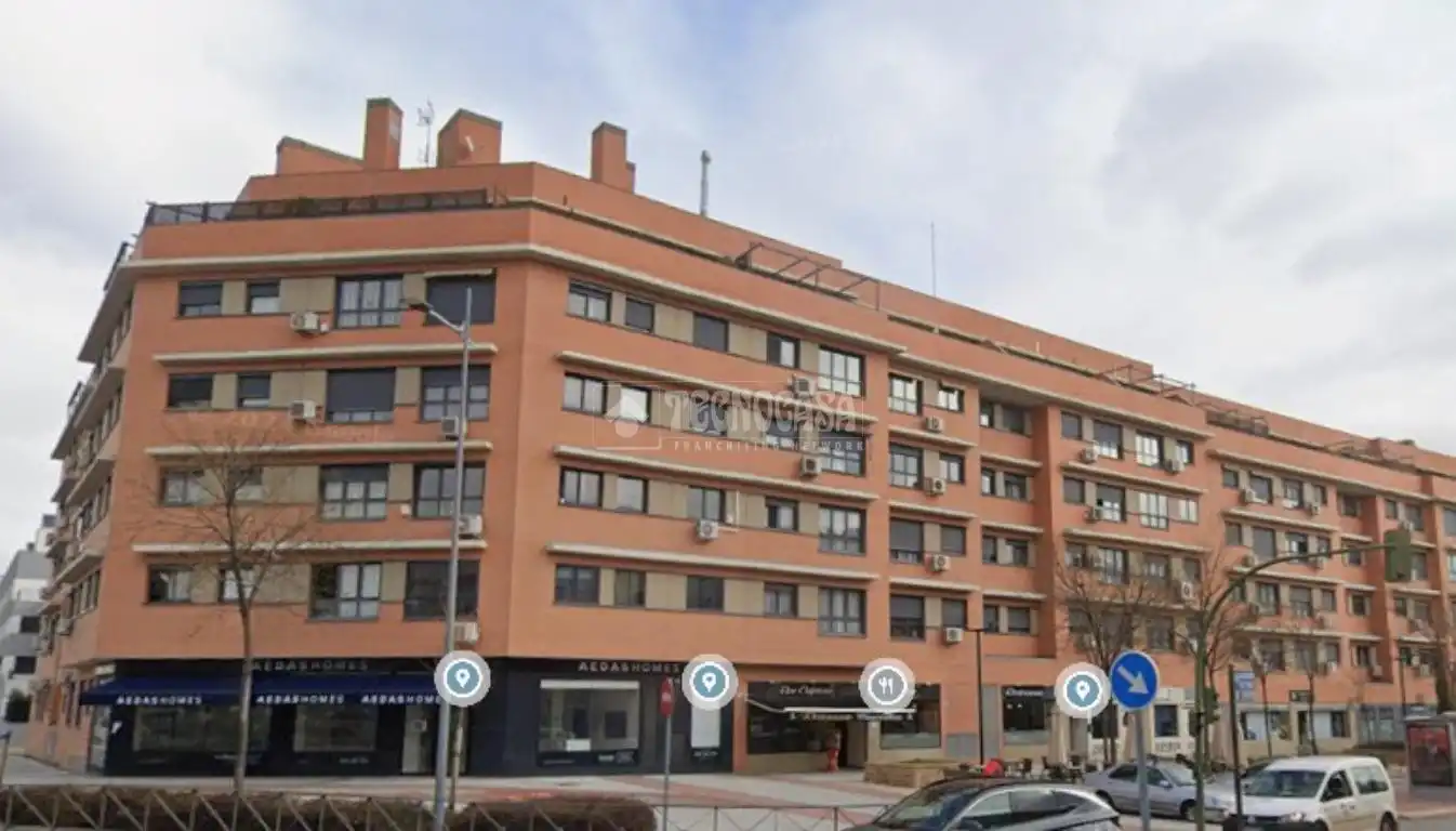 Pis en venda a Espartales