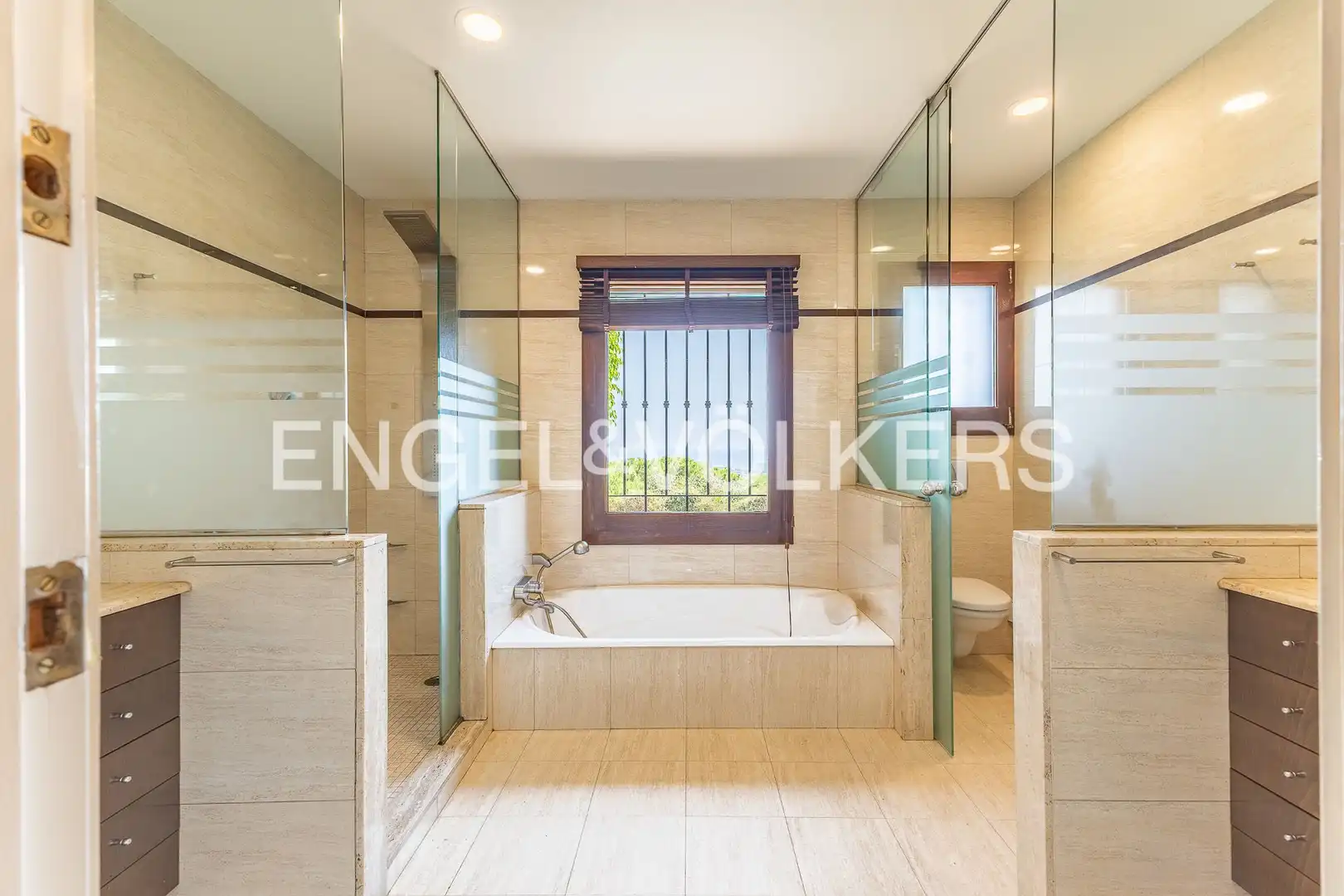 Casa con piscina in vendita a Carrer de la Cisa, imagen 36