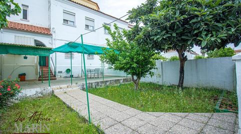 Foto 2 de Casa adosada en venta en Avenida Avenida Juan Sebastián Elcano, Pardaleras, Badajoz Capital