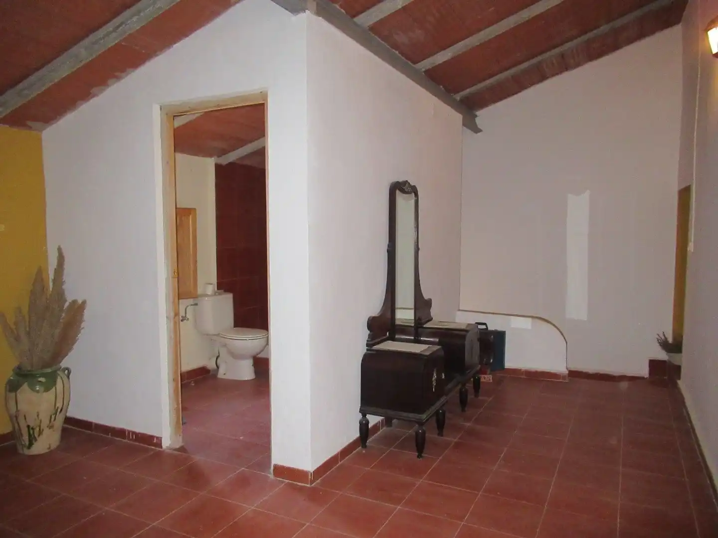 Bany de Finca rústica en venda en Alicante / Alacant amb Jardí privat i Forn