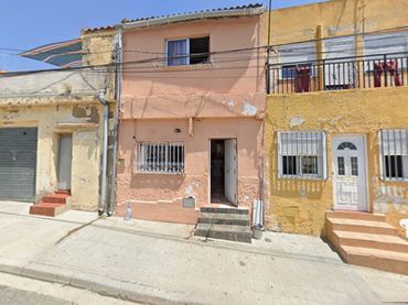 Casa bifamiliare in vendita a Carrer de Mas d'Aixemús 16
