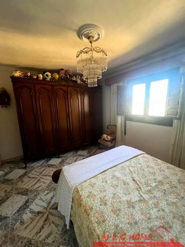 Dormitori de Casa o xalet en venda en Málaga amb Jardí privat, Terrassa i Traster