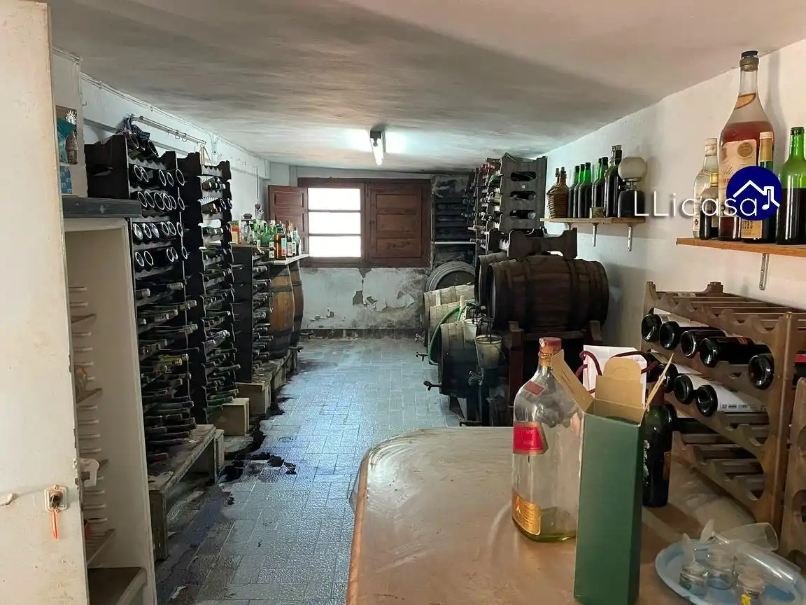 Casa o chalet en venta en La Pobla de Vallbona con Calefacción, Jardín privado y Terraza