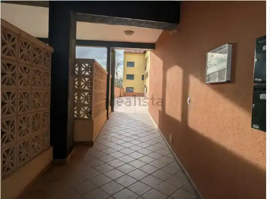 Piso en venta en Navaluenga con Calefacción y Trastero