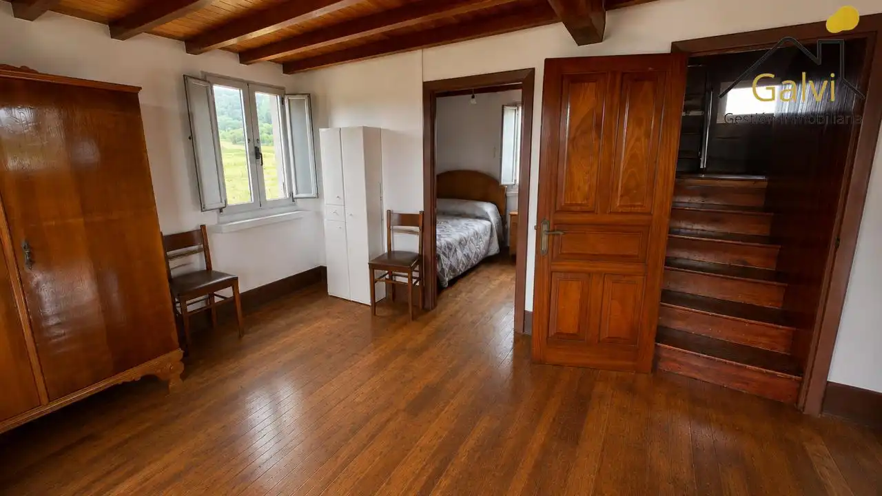 Dormitori de Casa o xalet en venda en Ortigueira