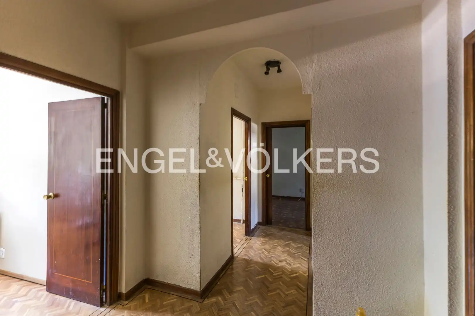 Wohnung zum Verkauf in Madrid mit Heizung