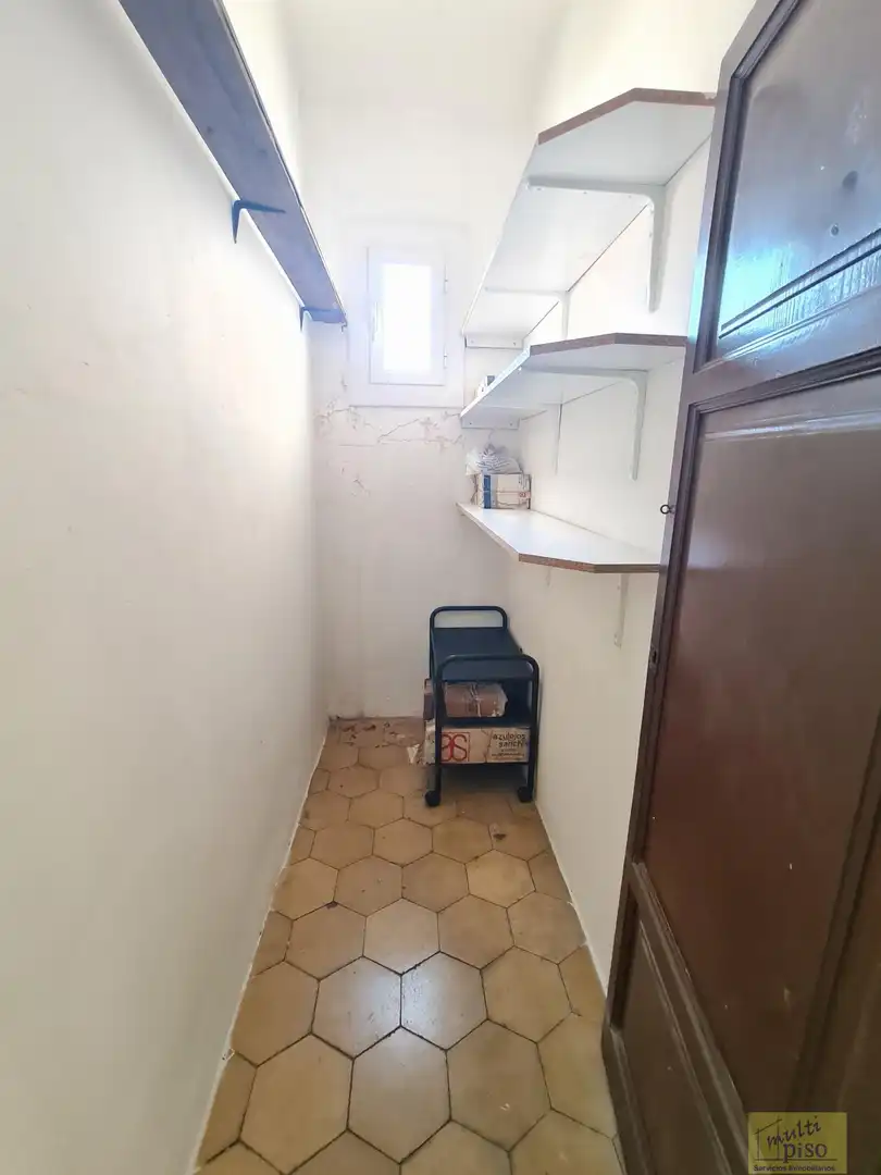 Küche von Wohnung zum Verkauf in Barcelona mit Klimaanlage, Parkett und Terrasse