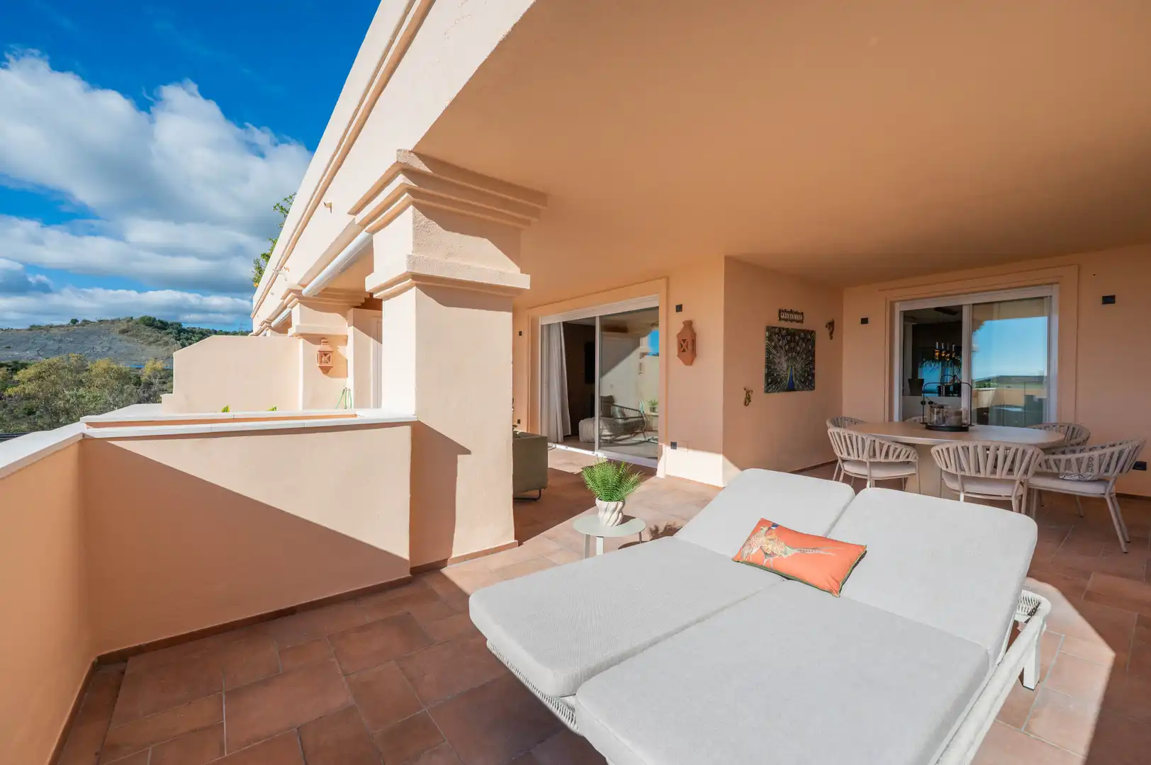 Jardí de Apartament en venda en Marbella amb Aire condicionat, Terrassa i Piscina