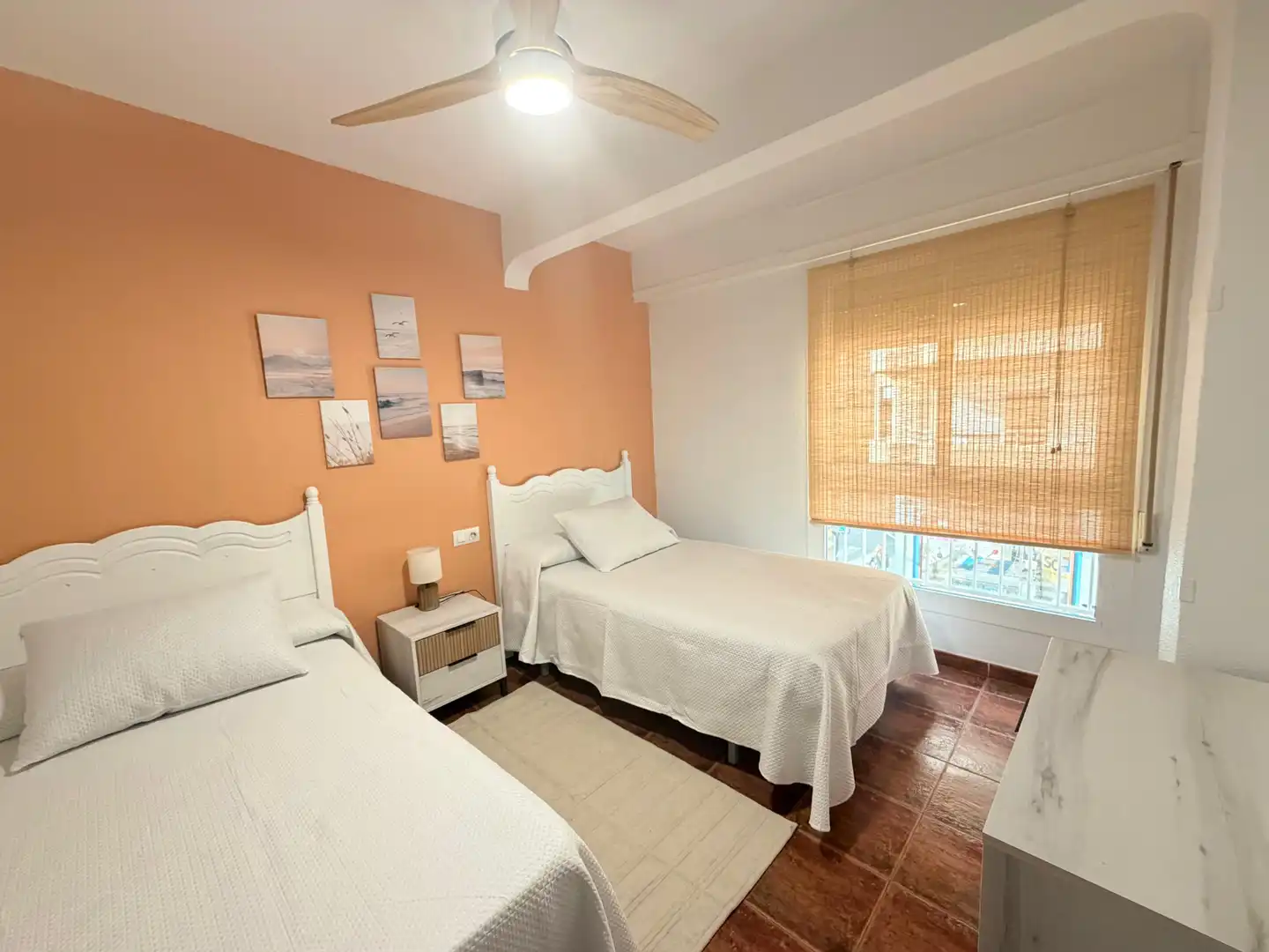 Schlafzimmer von Wohnung zur Miete in Águilas mit Klimaanlage, Möbliert und Balkon