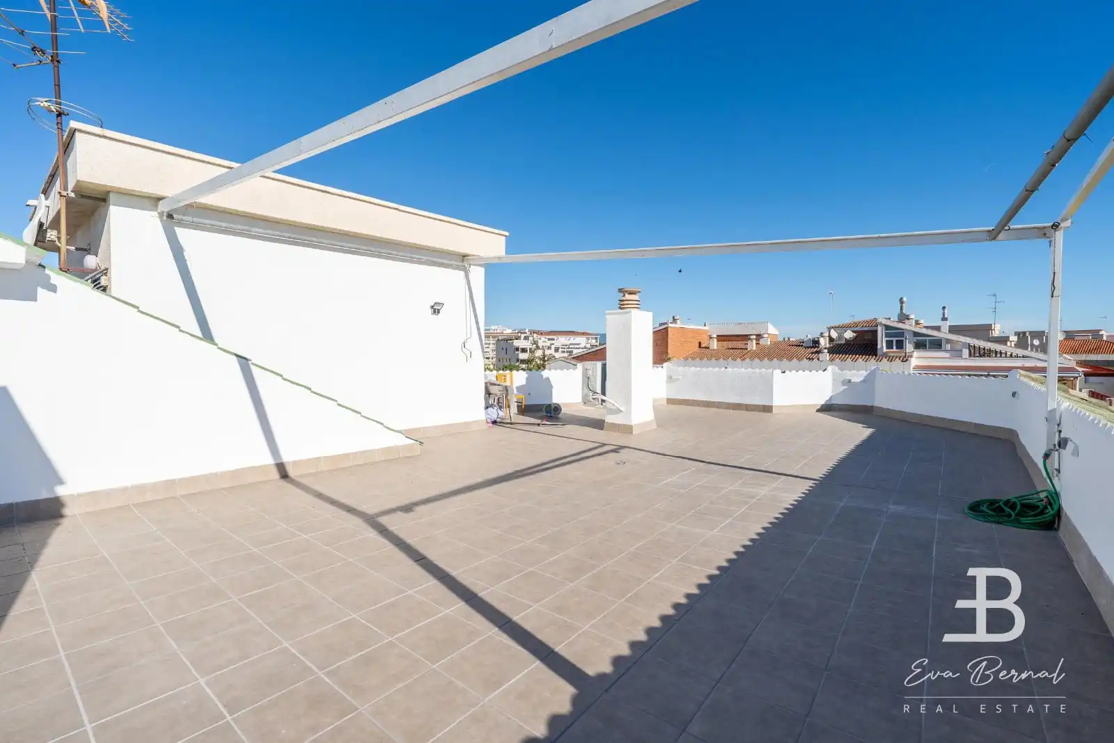 Terrasse von Maisonette zum Verkauf in Cambrils mit Klimaanlage, Heizung und Terrasse