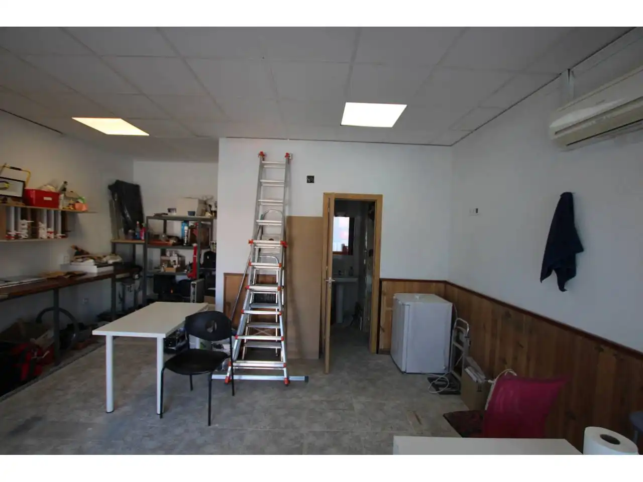 Local comercial en venda a Calle Miguel de Cervantes, imagen 10