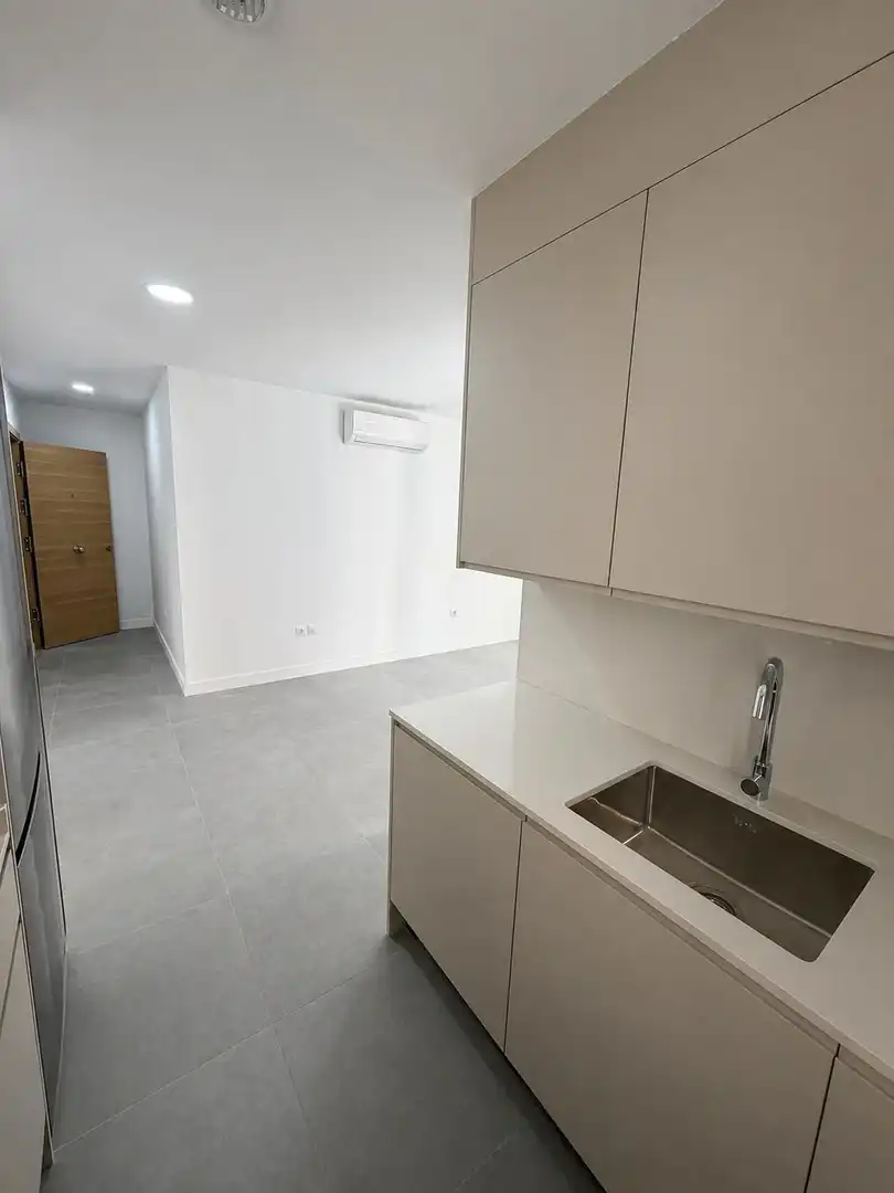 Piso de alquiler en Duggi - Rambla - Los Hoteles