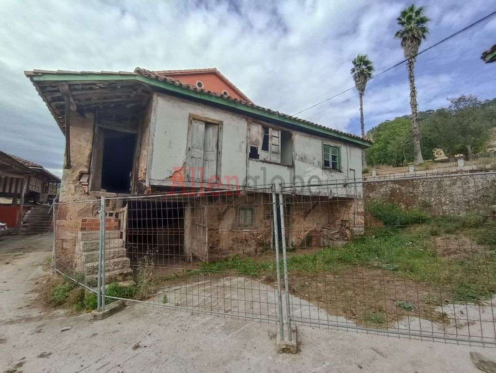 Exterior view of House or chalet for sale in Llanera