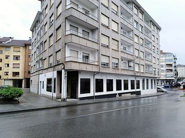 Local commercial à louer à Pravia