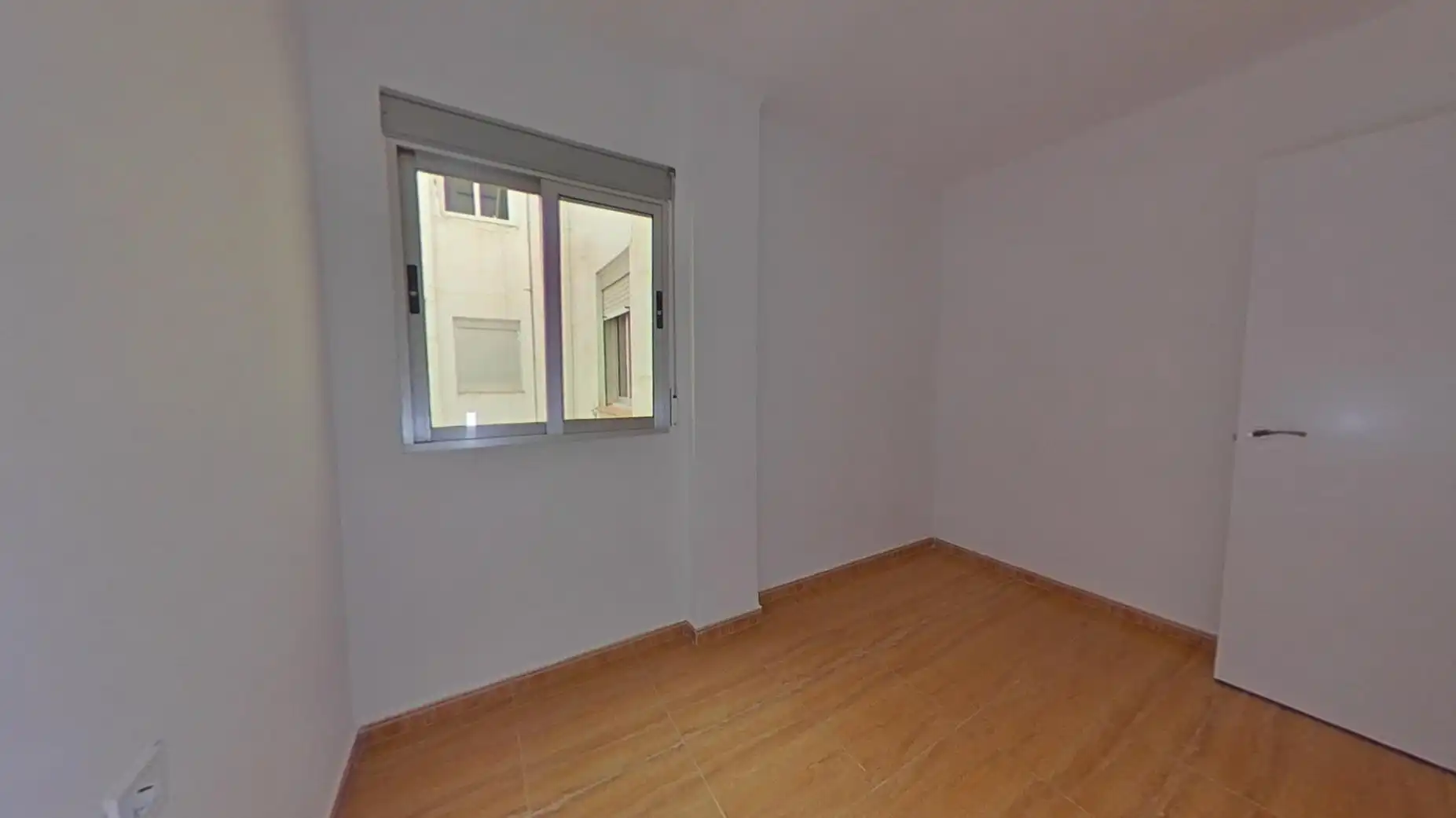 Flat with terrace for sale in Calle Calle Virgen de los Desamparados, imagen 8