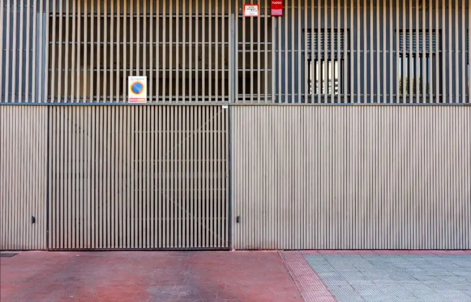 Exterior view of Flat for sale in  Logroño  with Air Conditioner, Heating and Private garden