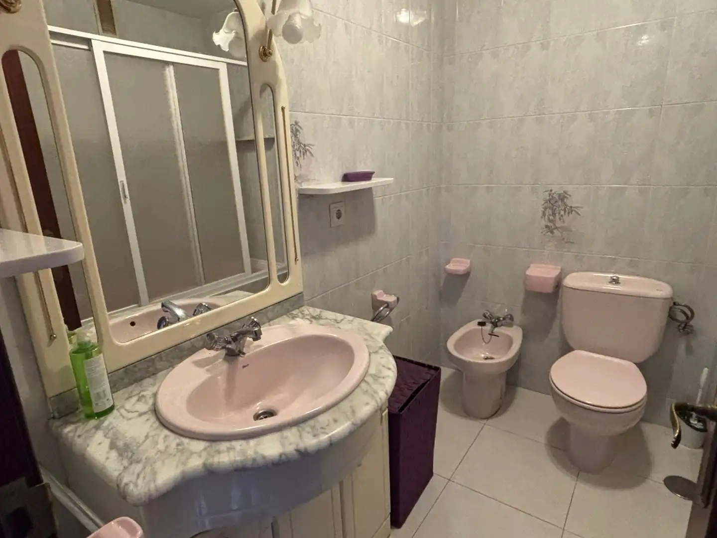 Baño de Piso en venta en Ferrol con Calefacción, Parquet y Terraza