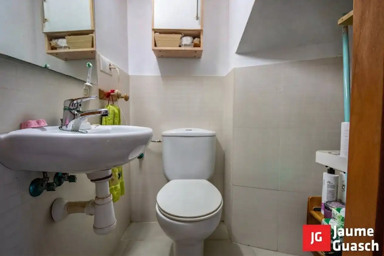 Badezimmer von Dachboden zum Verkauf in La Riera de Gaià, Tarragona