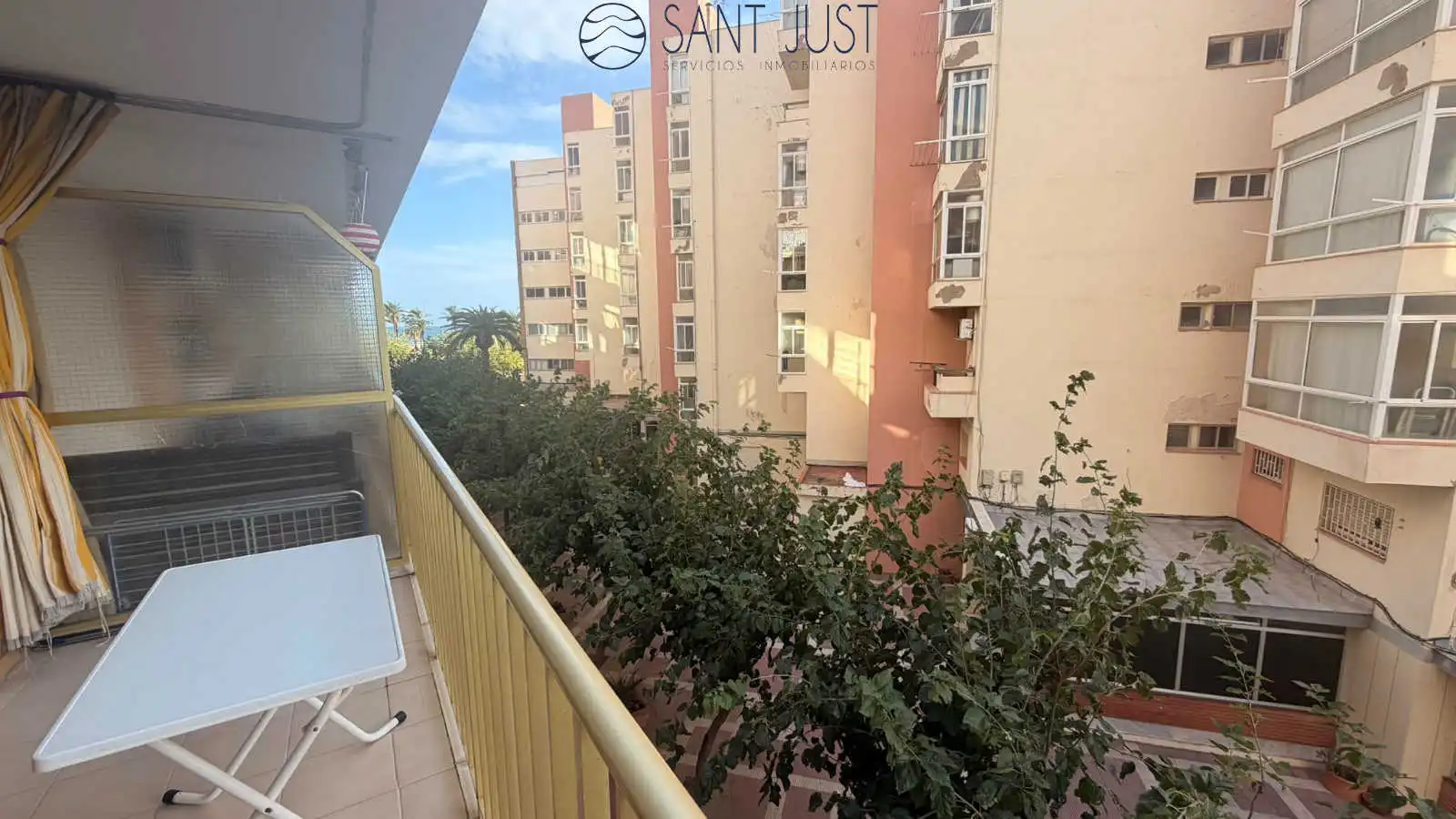 Pis de lloguer a Carrer d'Hipòlit Lázaro, La Pineda