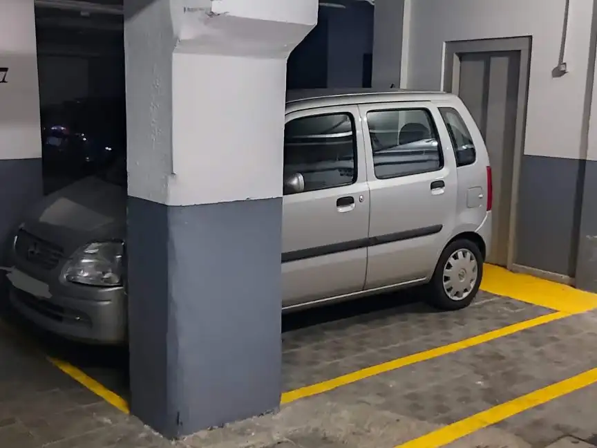 Aparcament de Garatge en venda en Ourense Capital 