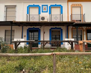 Vista exterior de Casa o xalet en venda en Almonte amb Aire condicionat, Terrassa i Balcó