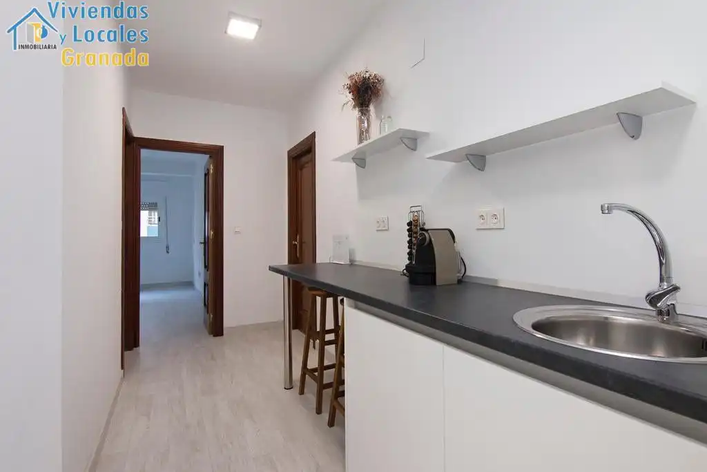 Kitchen of Office for rent in Granada  with Air Conditioner, Heating and Furnished