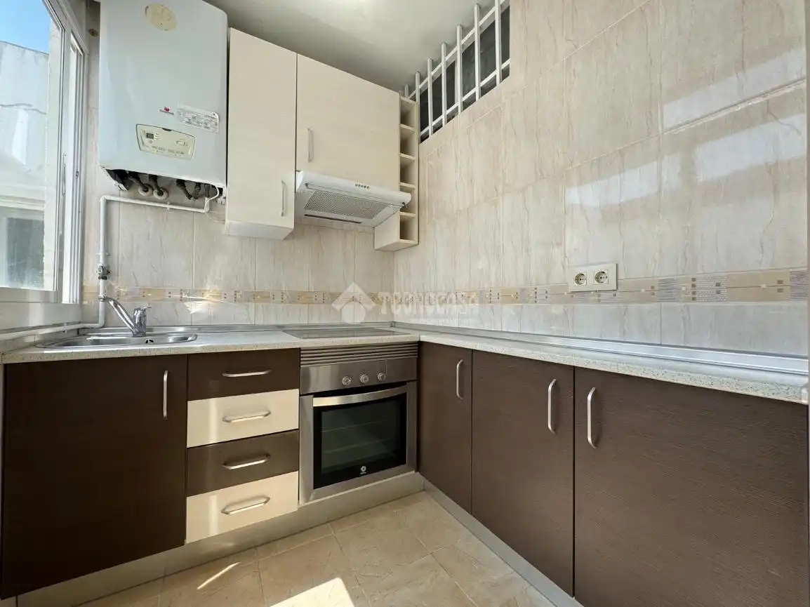 Cocina de Piso en venta en Alcobendas con Calefacción, Parquet y Alarma