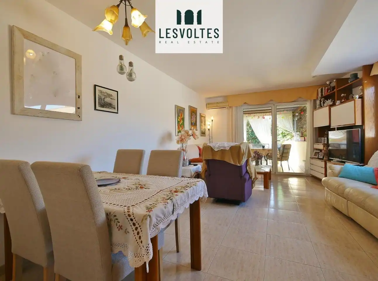 Comedor de Casa adosada en venta en Palafrugell con Aire acondicionado, Calefacción y Jardín privado
