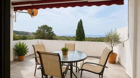 Casa con dos apartamentos independientes en Mas Boscà con licencia turística
