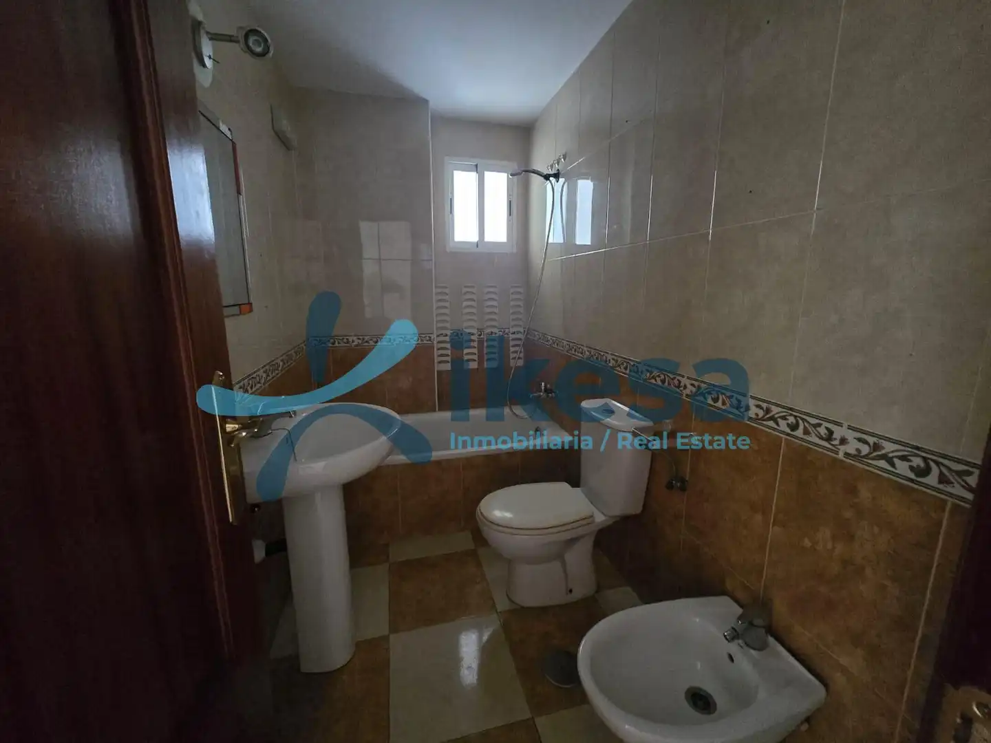 Bany de Apartament en venda en Maracena
