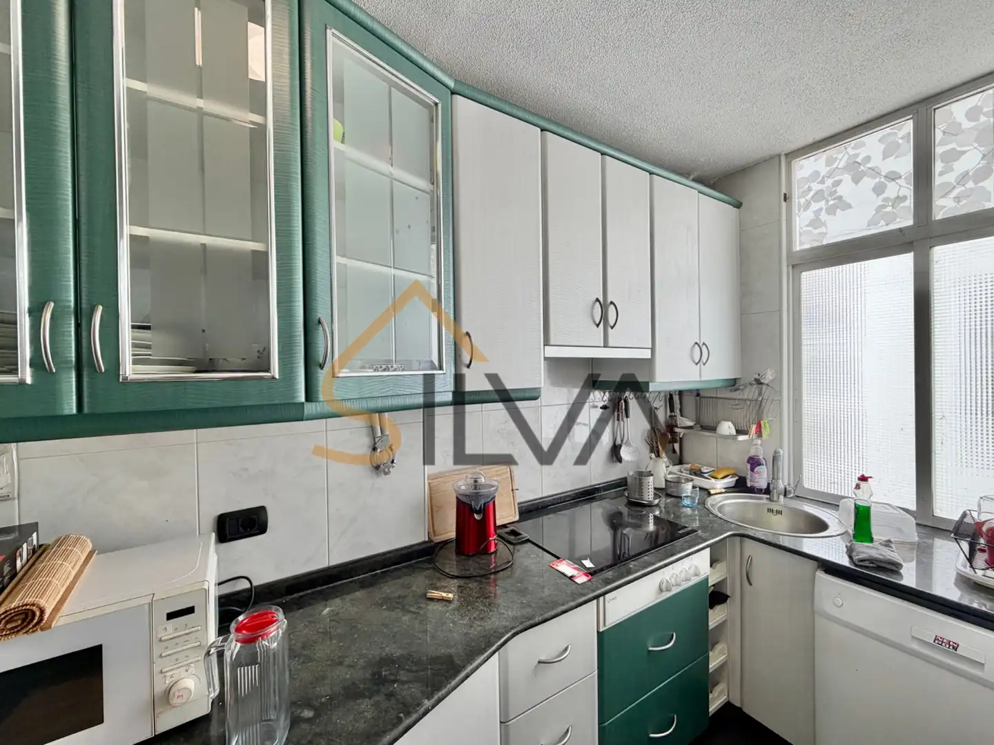 Cocina de Piso en venta en Lugo con Calefacción, Trastero y Amueblado