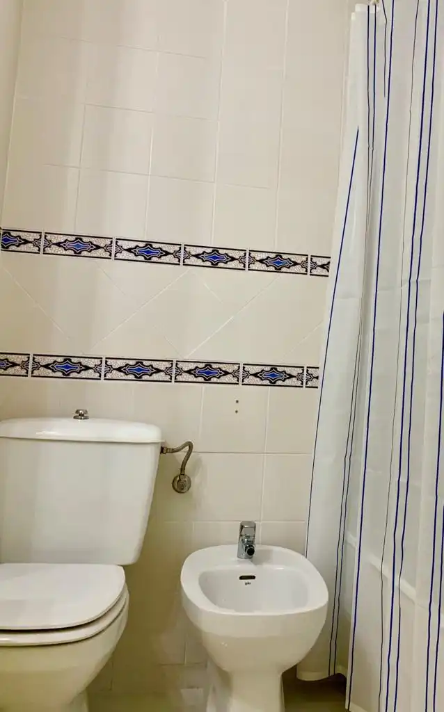Baño de Apartamento de alquiler en Málaga con Aire acondicionado, Amueblado y Horno