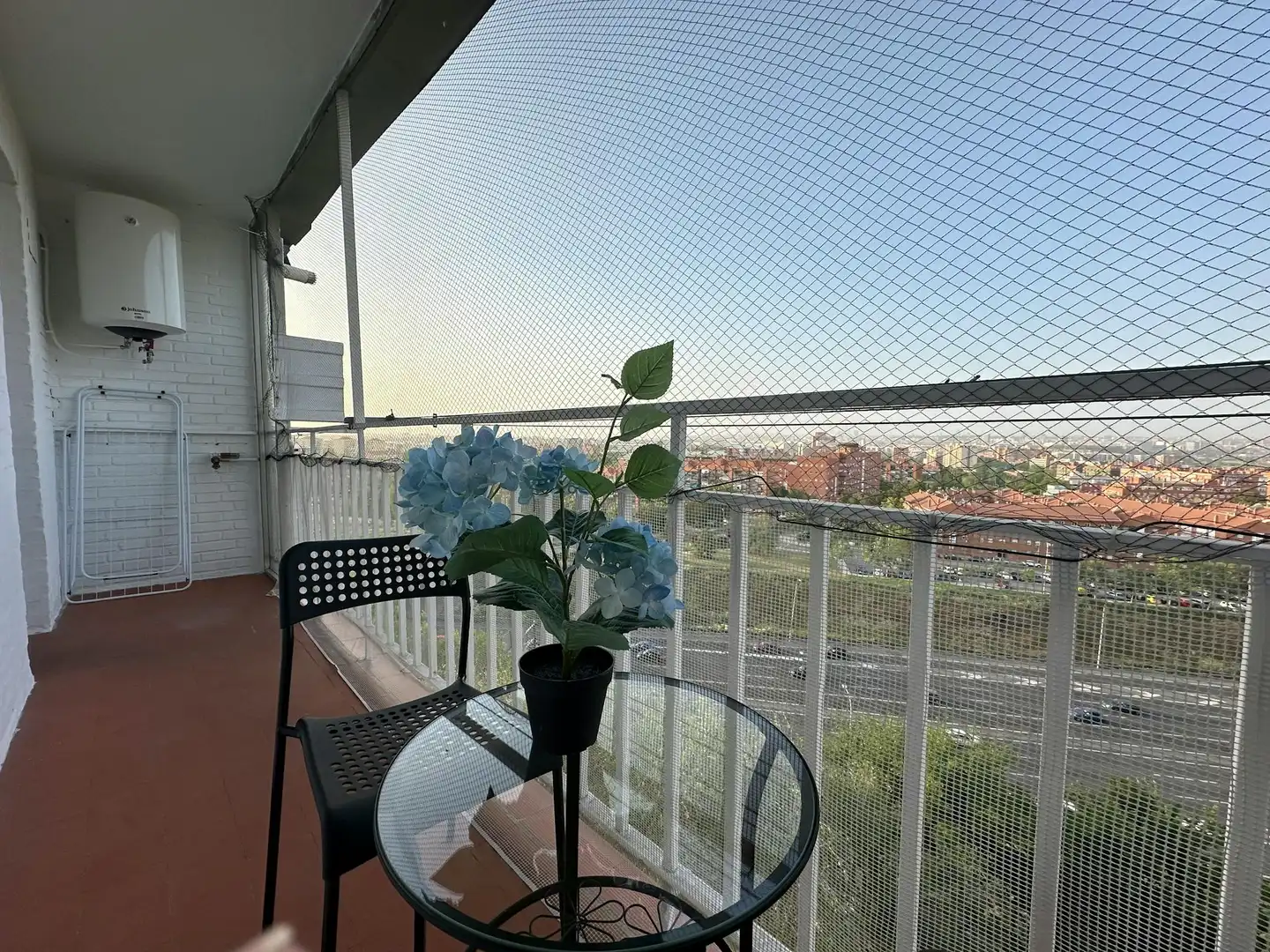 Terrasse von Wohnung zur Miete in Madrid mit Heizung, Privatgarten und Möbliert