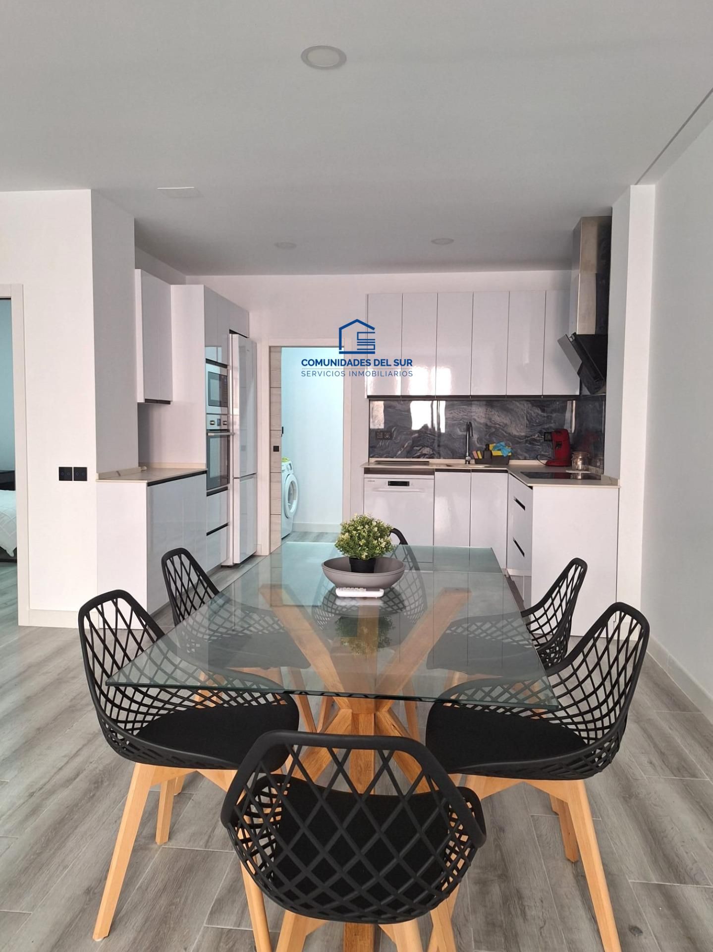 Kitchen of Planta baja for sale in  Cádiz Capital  with Storage room