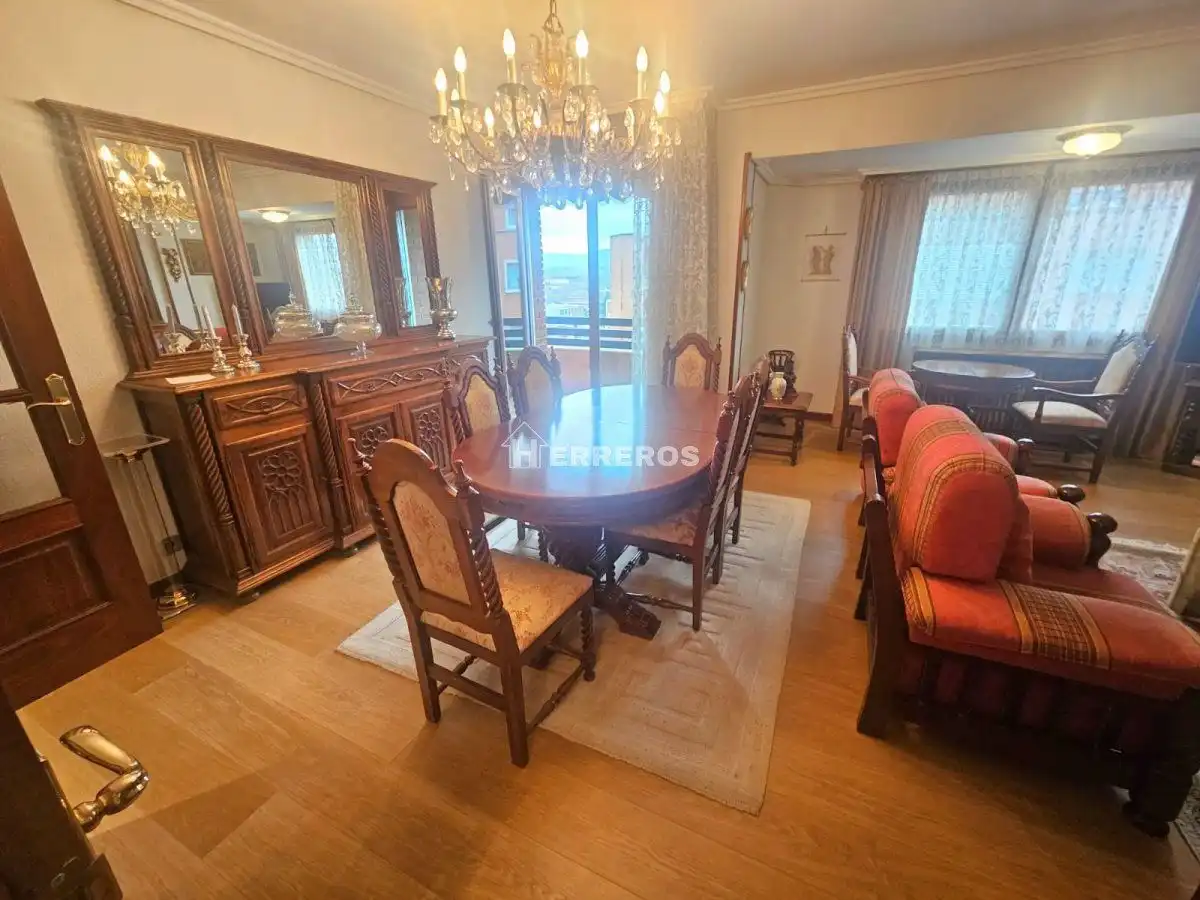 Dining room of Flat for sale in  Logroño  with Heating, Terrace and Storage room