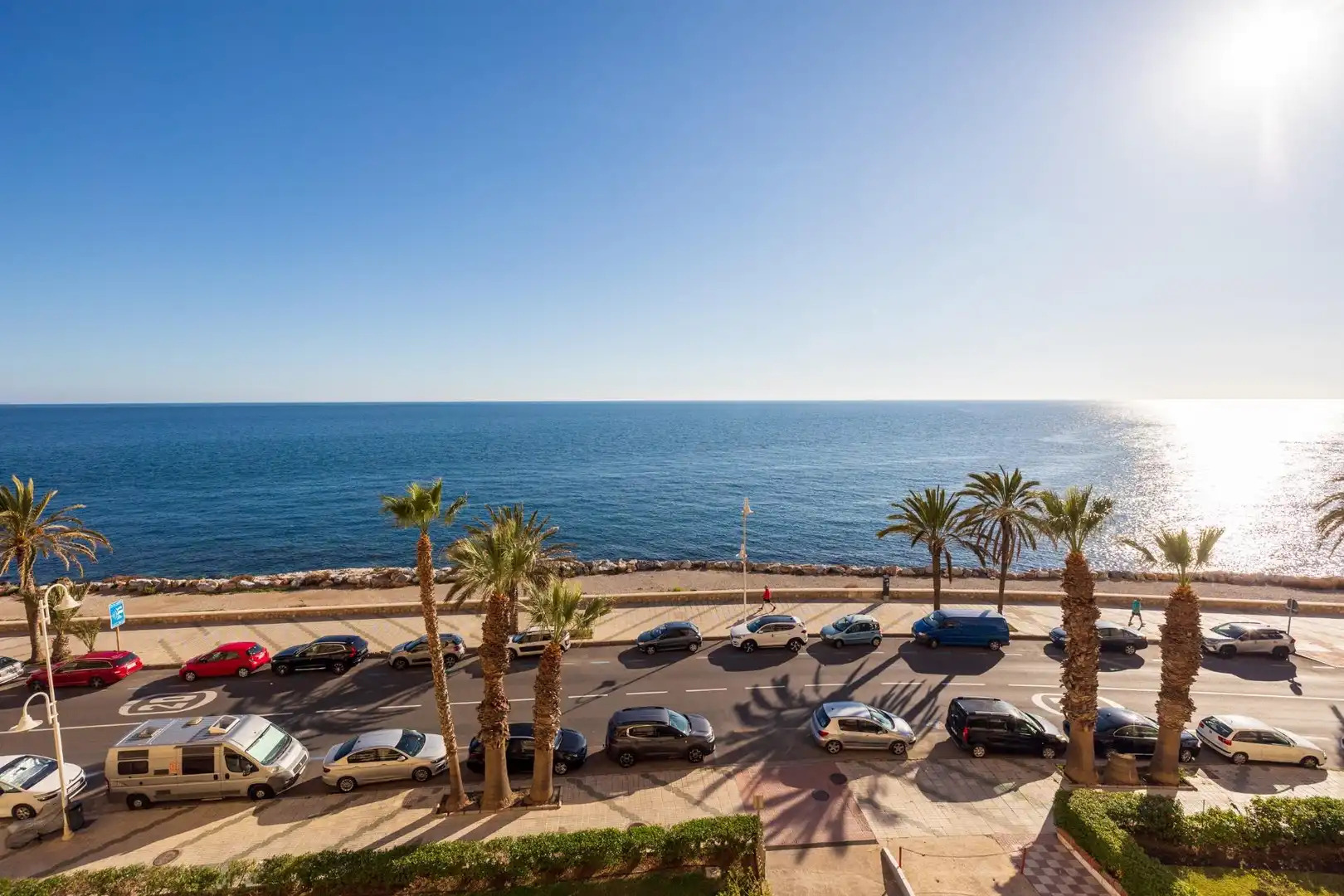 Vista exterior de Piso en venta en Almuñécar con Calefacción, Terraza y Balcón