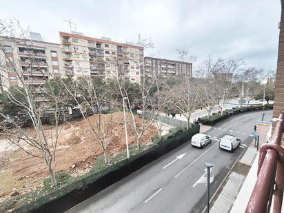 Vista exterior de Pis en venda en Puertollano amb Aire condicionat, Calefacció i Traster