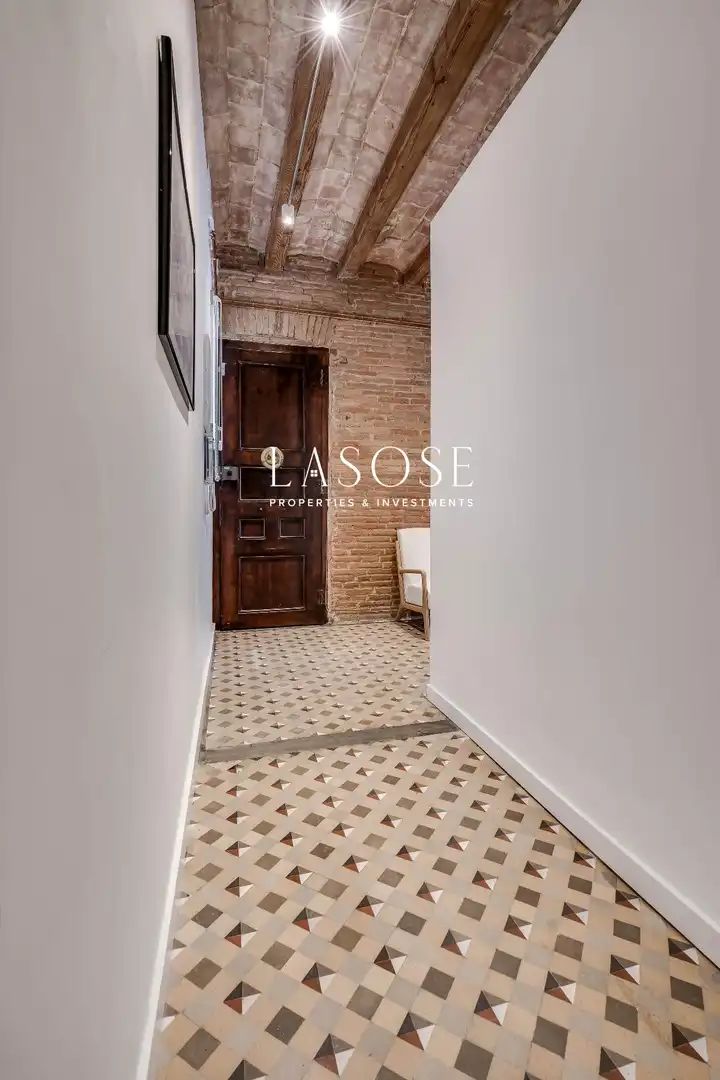 Flat with terrace for sale in Ronda de Sant Antoni, imagen 17