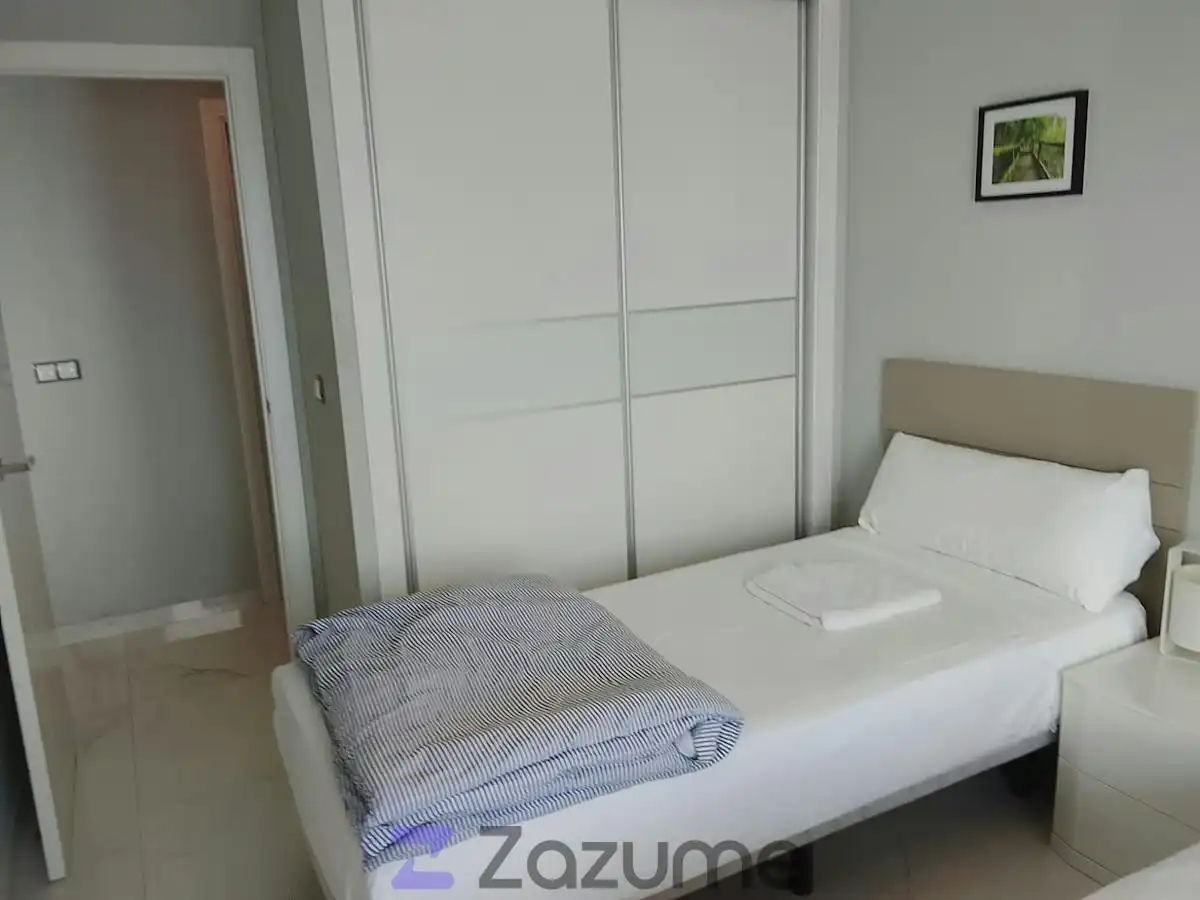 Habitación de Apartamento de alquiler en Los Arenales del Sol