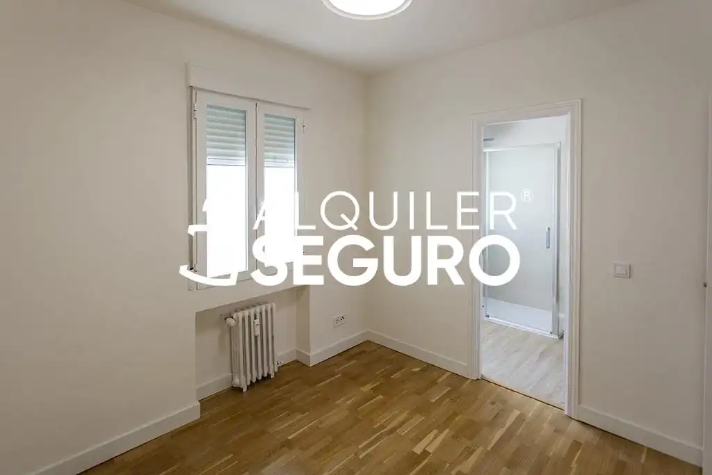 Piso de alquiler en de Nuñez Morgado, Castilla