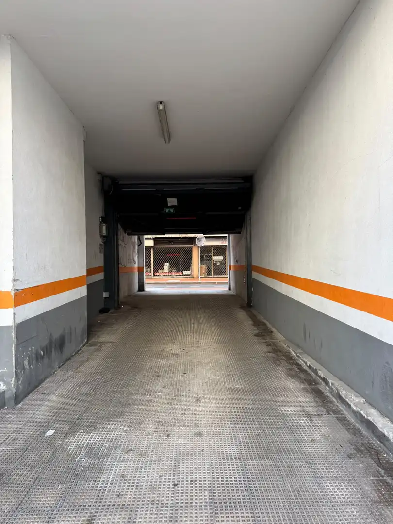 Parking de Garaje de alquiler en Barakaldo 