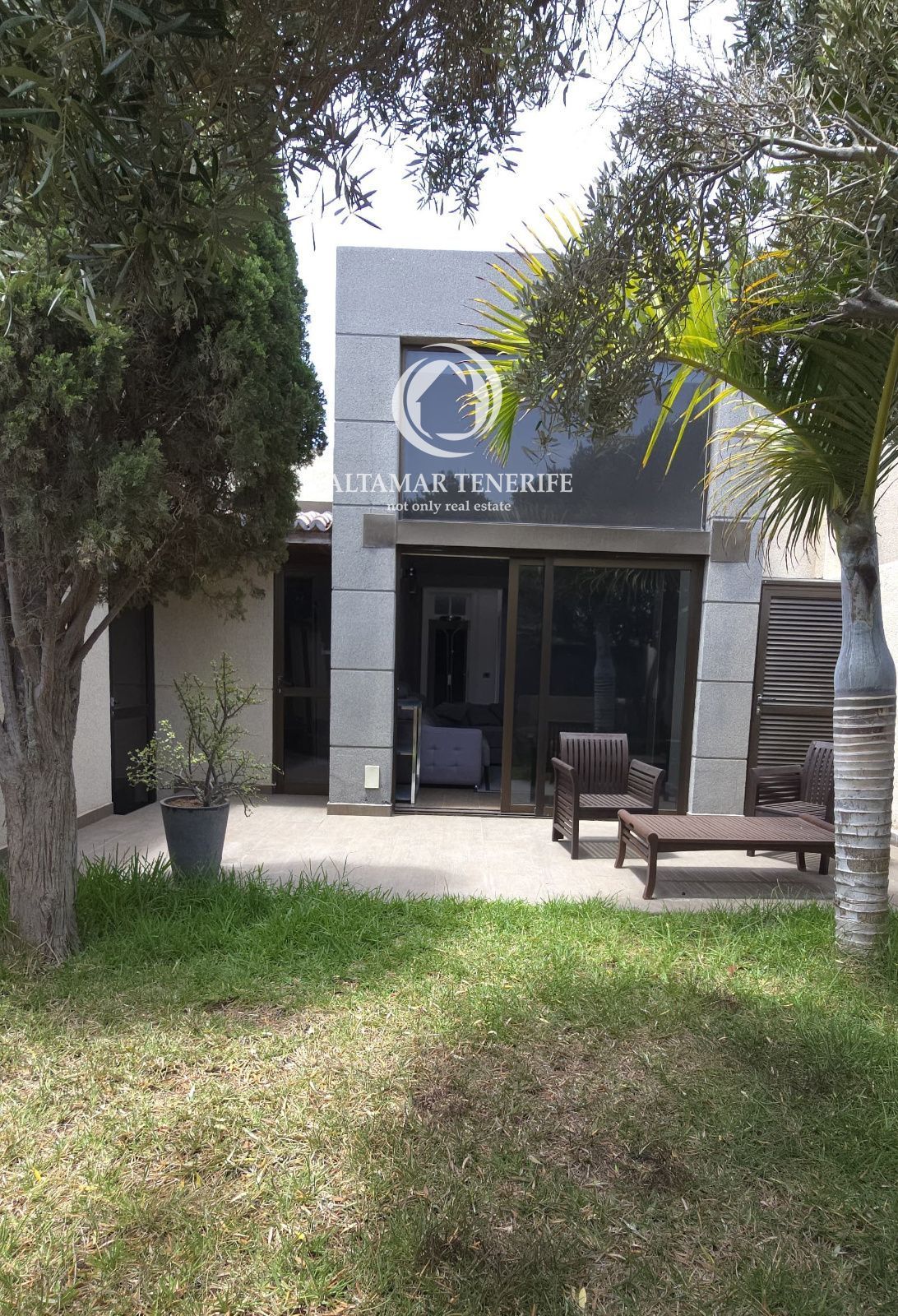 Terrassa de Casa o xalet en venda en Granadilla de Abona amb Terrassa, Traster i Moblat