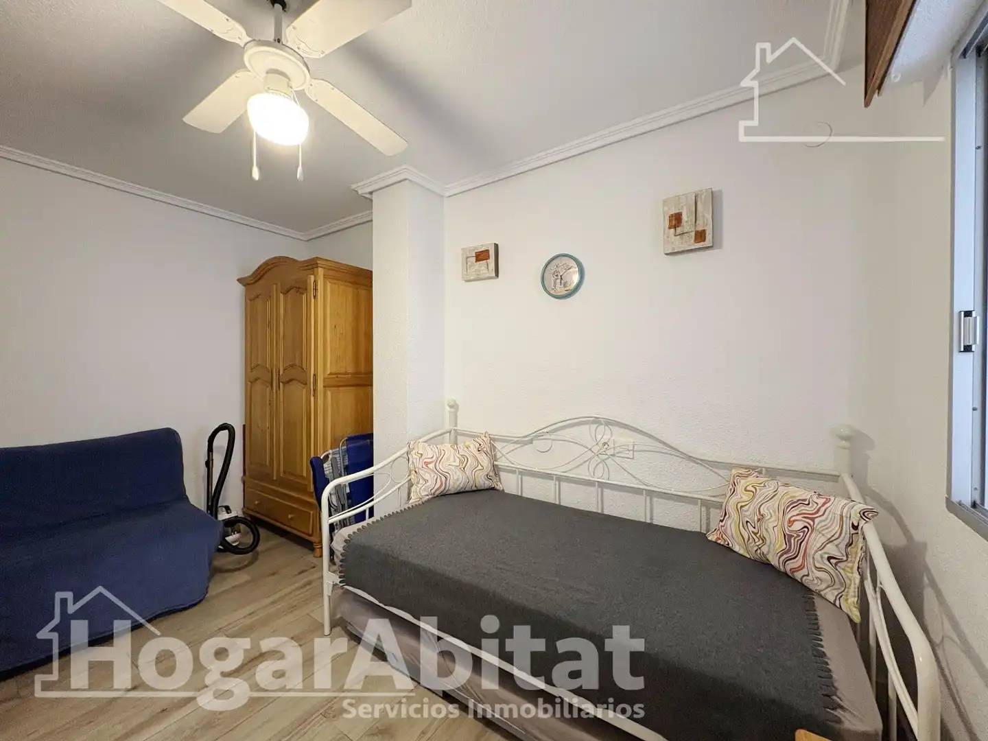 Flat with terrace for sale in Calle San Vicente Mártir, imagen 16