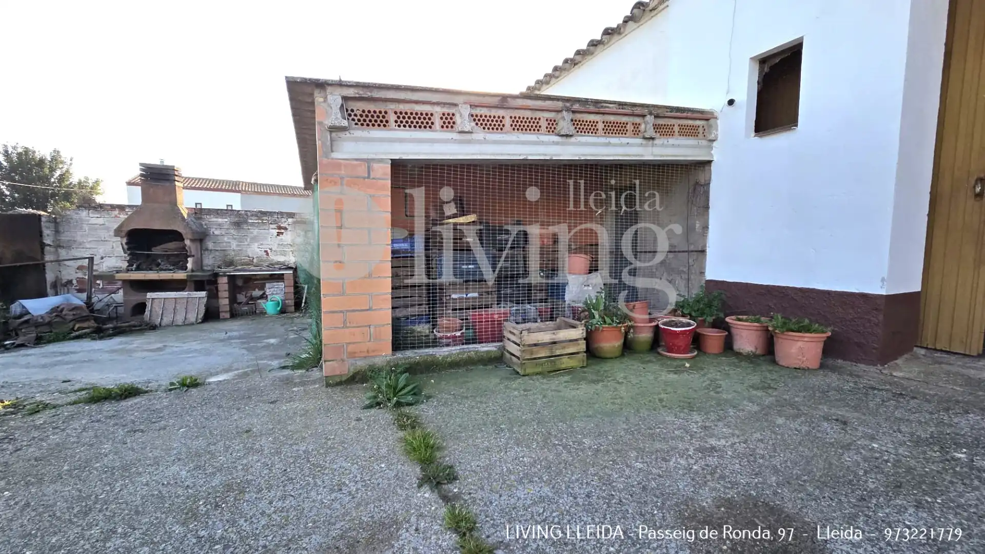 Exterior view of Houses for sale in Lleida  with Heating, Private garden and Storage room
