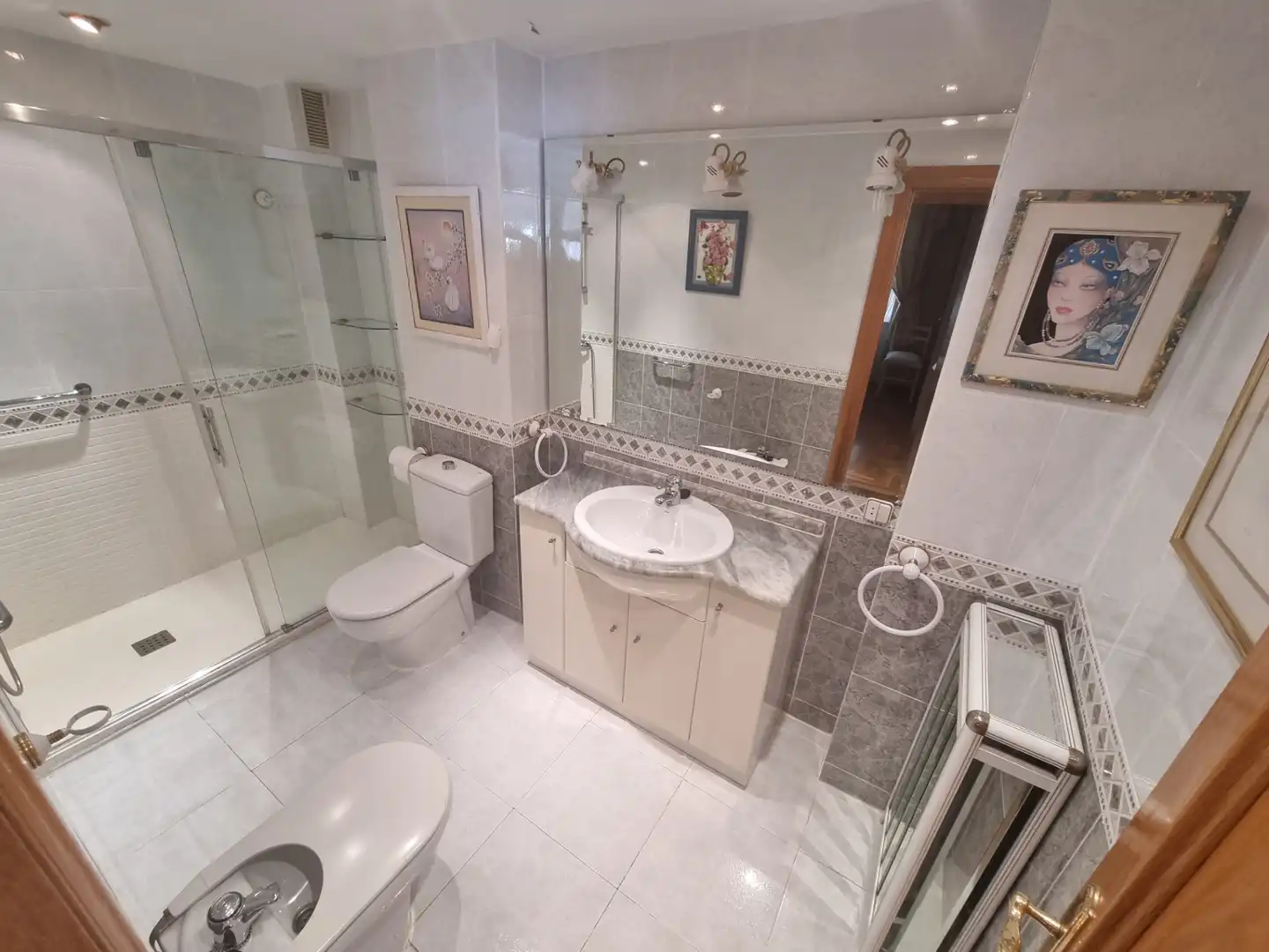 Piso con ascensor en venta en Plaza Odón Alonso 3, imagen 17
